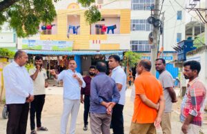 గౌతం నగర్ కాలనీలో డ్రైనేజీ సమస్యలపై పరిశీలన