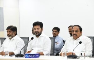 కేబినెట్లో కీలక నిర్ణయాలు.. రైతు భరోసా నిధులు జూన్ 30న విడుదల: మంత్రి ఉత్తమ్