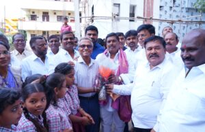 ప్రభుత్వ పాఠశాలలో నాణ్యమైన విద్య.. ఆధునిక వసతులు.