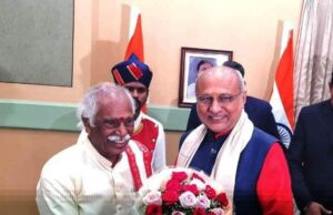 గిరిజనుల సమస్యల పరిష్కారానికి చర్యలు తీసుకోండి: గవర్నర్కు దత్తాత్రేయ వినతి