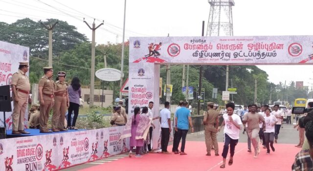 మారథాన్లో 6 కి.మీ. పరుగుపెట్టిన తమిళనాడు సీఎం విజయ్