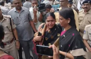 ‘నా చీర లాగేశారు’.. అసెంబ్లీ గేటు వద్ద సునీతా లక్ష్మారెడ్డి కన్నీరు
